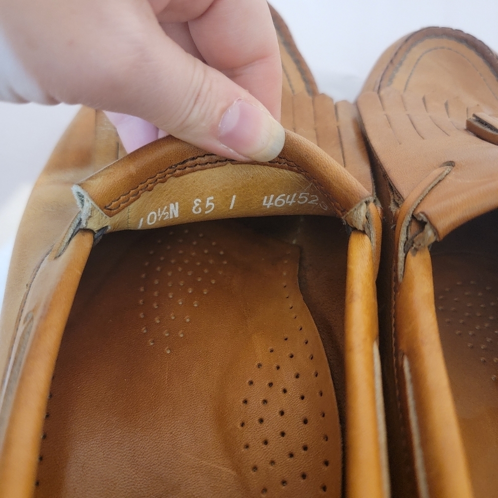 Genuine VTG Handsewn Leather Mens SAS Dress Shoes Size 10.5 - Picture 13 of 13